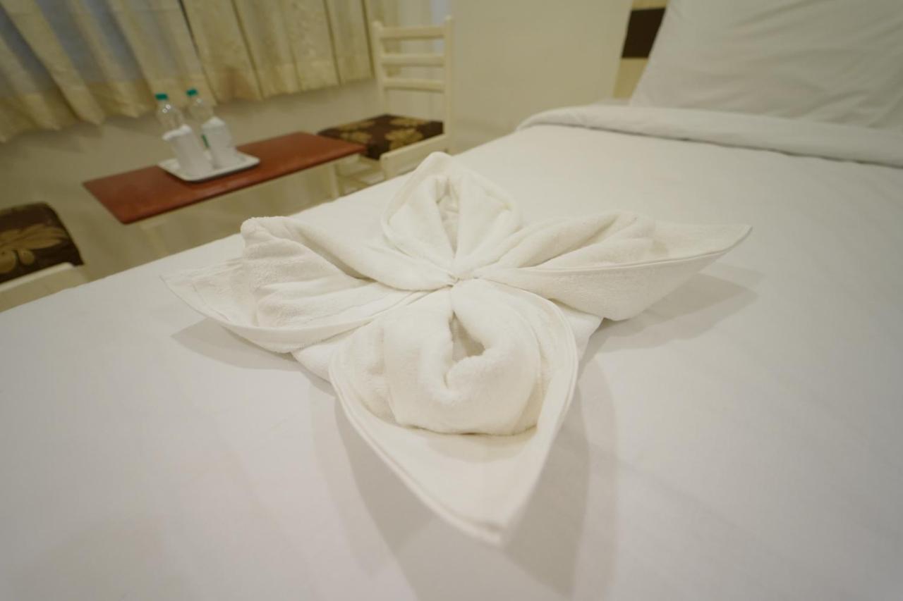 Hotel Palmyra Grand Inn Tirunelveli Exterior photo
