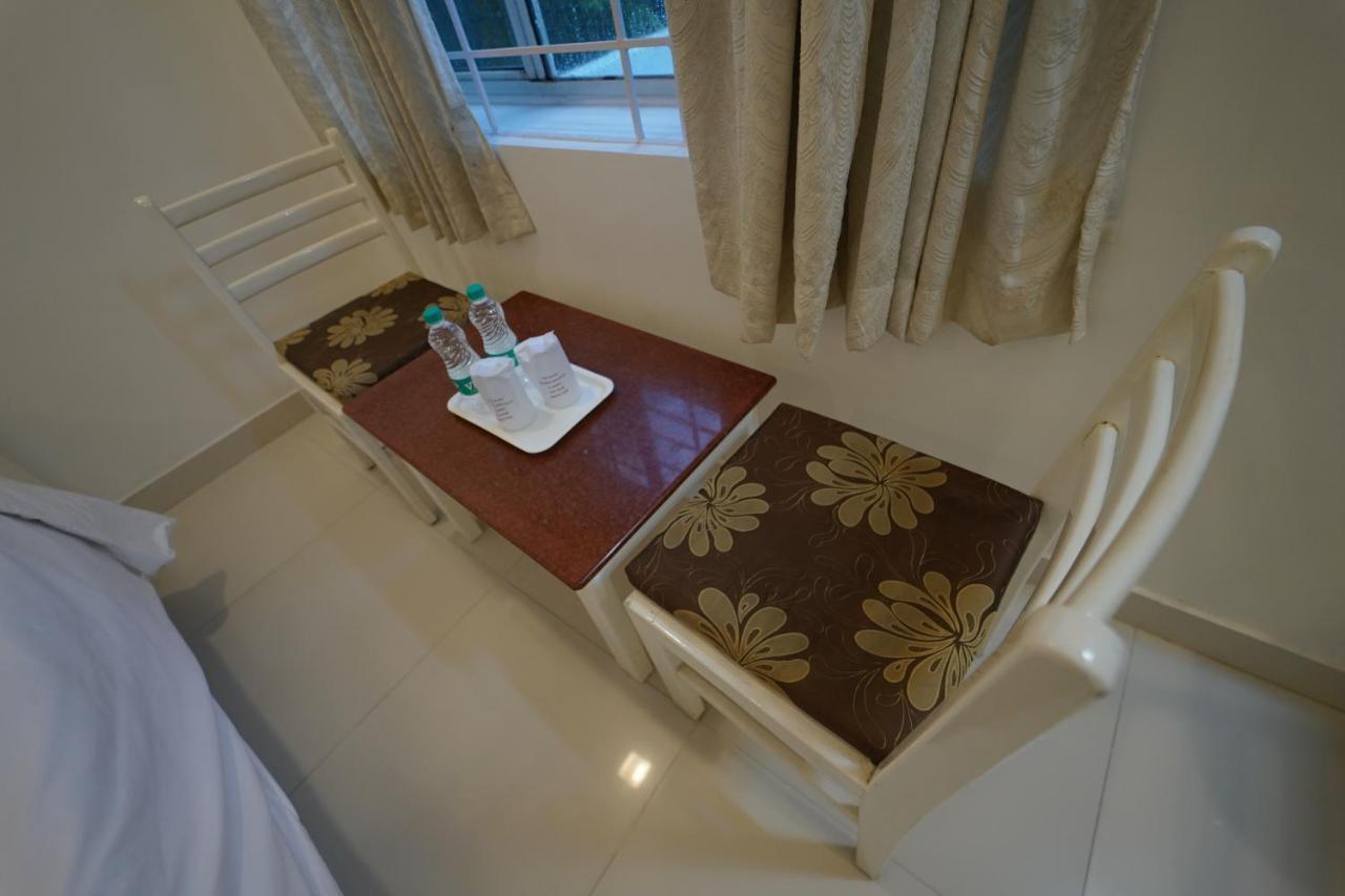 Hotel Palmyra Grand Inn Tirunelveli Exterior photo