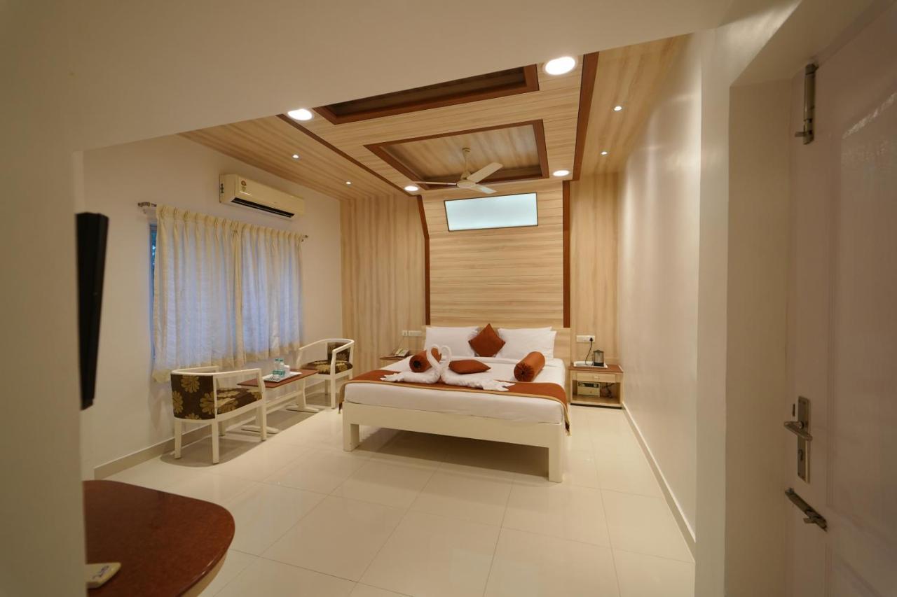 Hotel Palmyra Grand Inn Tirunelveli Exterior photo