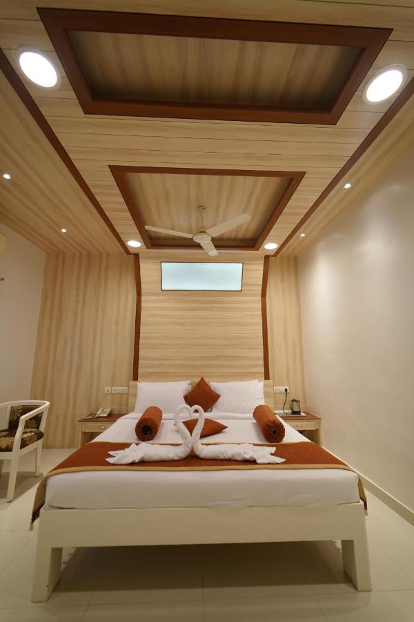 Hotel Palmyra Grand Inn Tirunelveli Exterior photo