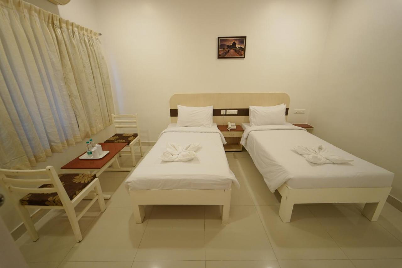 Hotel Palmyra Grand Inn Tirunelveli Exterior photo