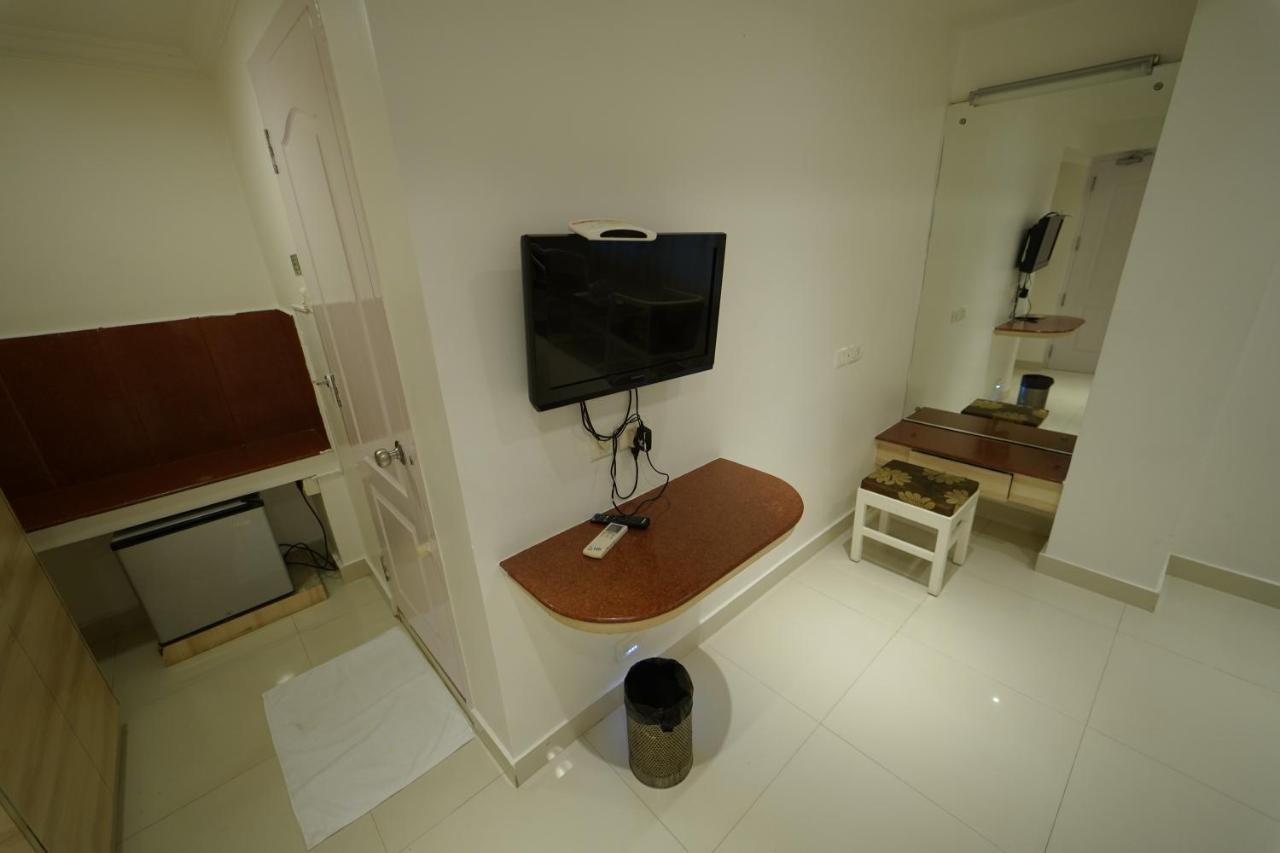 Hotel Palmyra Grand Inn Tirunelveli Exterior photo