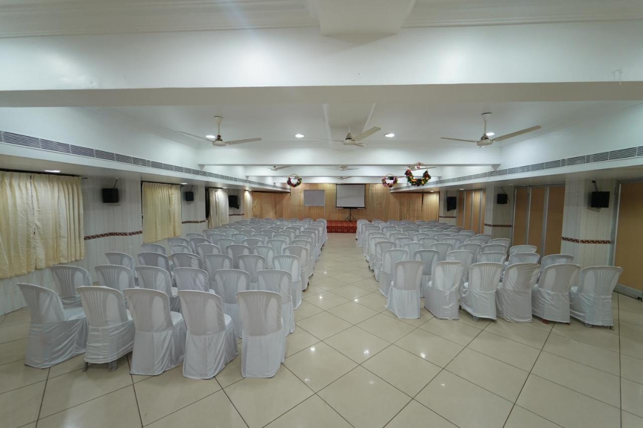 Hotel Palmyra Grand Inn Tirunelveli Exterior photo